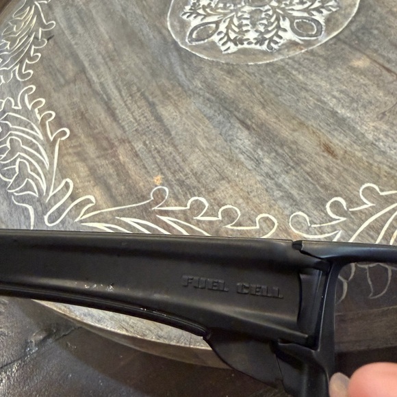 Oakley OO9096 Fuel Cell Sunglasses EUC - Picture 9 of 13